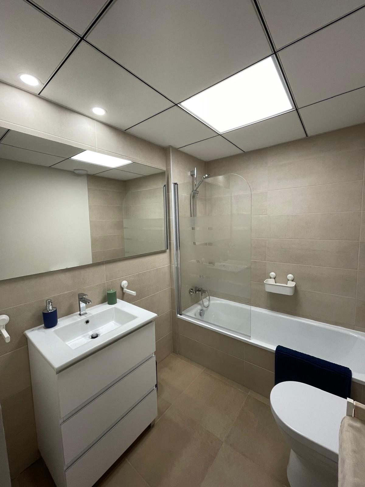 Dos baños, apartamento Duna Beach