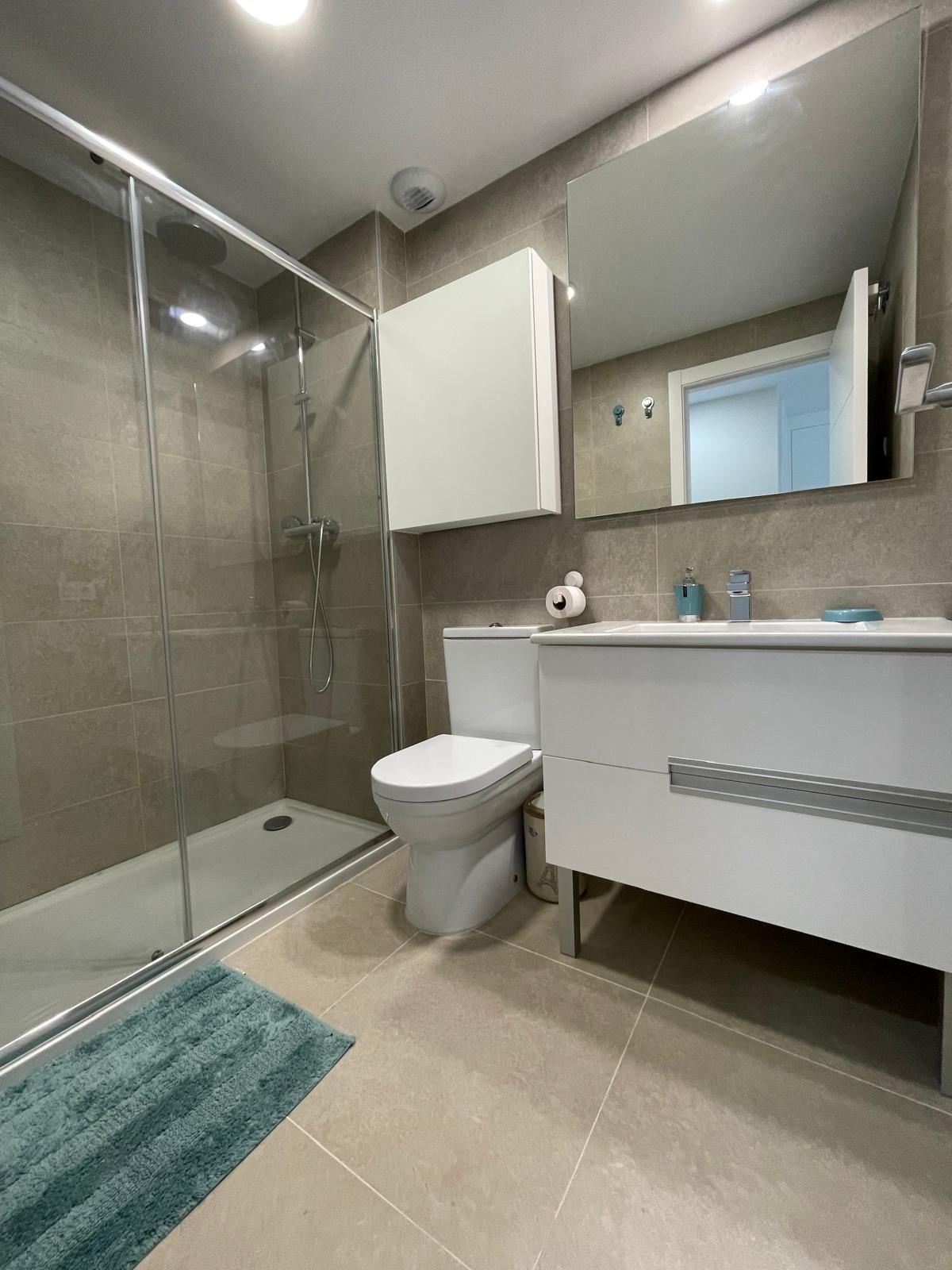 Baño con ducha, apartamento Duna Beach en Torrox Costa