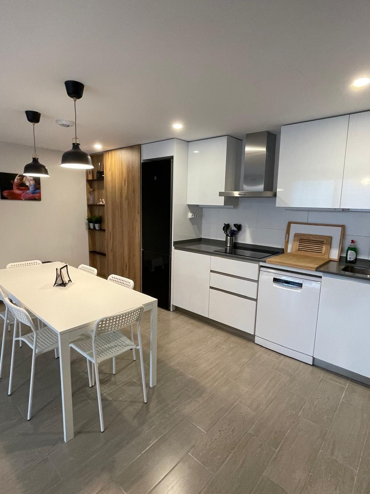 Cocina equipada, apartamento Duna Beach