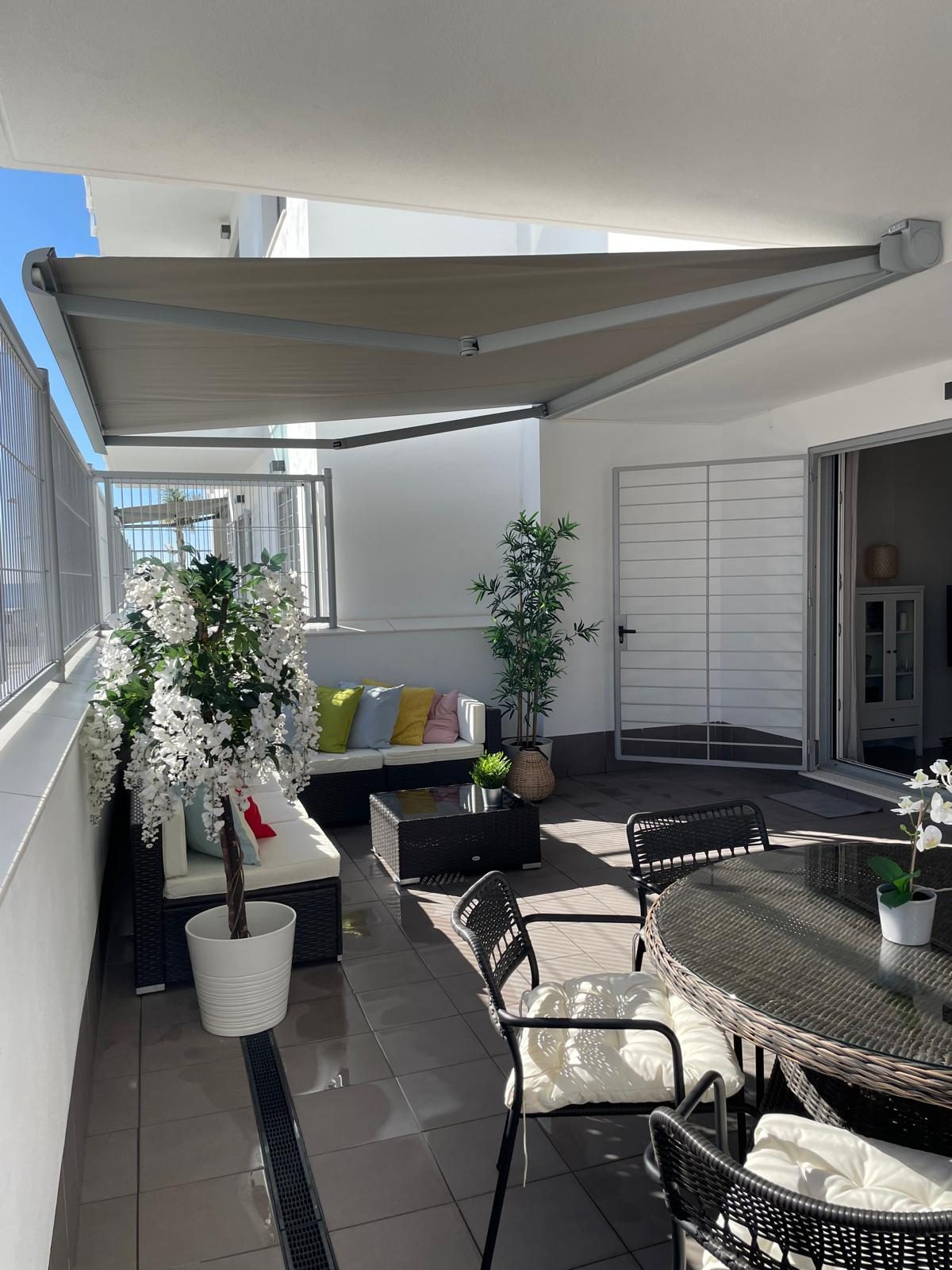 Comedor exterior, apartamento Duna Beach en Torrox Costa